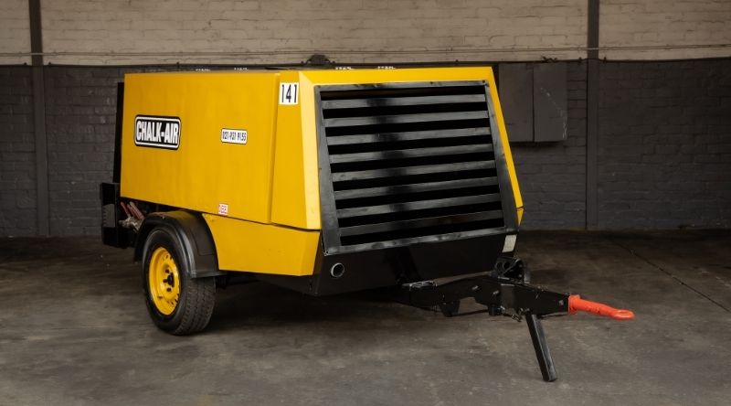 Chalk Air Diesel Compressor 365 CFM 8 Bar3